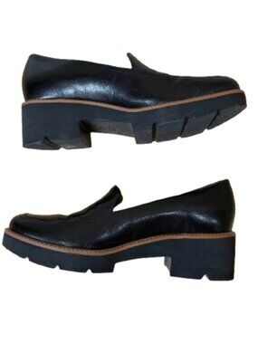 27 Edit Naturalizer Lugg Heel Loafer Black with Brown Detail Size 9